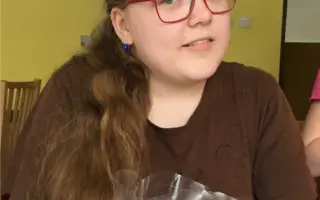 Pomozme dospívající Zdislavě zpět na nohy