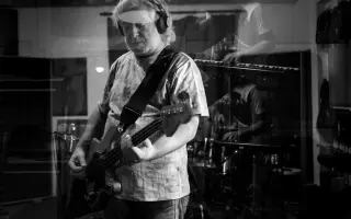 Škaredá Holka "Poseidon" - podpořte třetí album kapely Škaredá Holka
