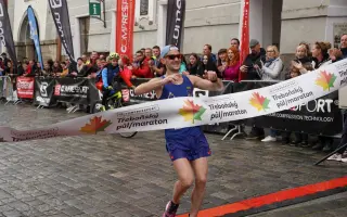100 kilometrů. Jeden sen. Pomozte mi reprezentovat Česko.