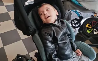 Pomozme bojovníkovi Michálkovi vykročit k prvnímu krůčku a lepší budoucnosti