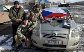 Dvojnásobná pomoc - Pickup pro Ukrajinu/ Double Support – a Pickup for Ukraine