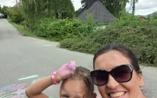 Pomoc pro nepohyblivou mámu Radku s nesnesitelnými bolestmi