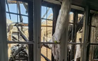 Sbírka pro Hvězdovy ze Smečna - přišli o domov při ničivém požáru