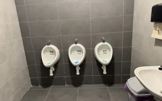 Rekonstrukce kabin a zázemí TJ Janovice