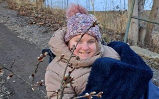 Naděje na nový vozík s pohonem pro Natálku, aby vyjela kopce Vysočiny