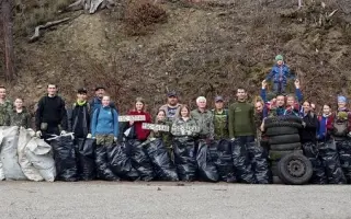 Stan Sahara na letní tábor a nové židle do zálesácké klubovny