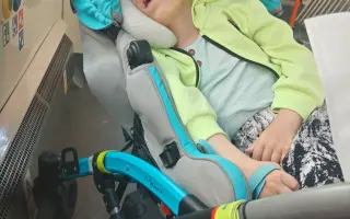Pomozme bojovníkovi Michálkovi vykročit k prvnímu krůčku a lepší budoucnosti