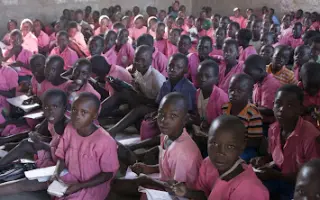 Dobrovolnice na cestě za Bwindi Orphans