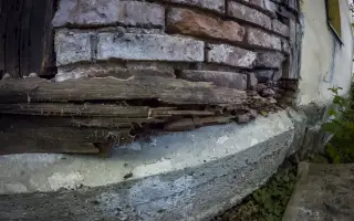 Záchrana kulturní památky: hrázděné výtopny z roku 1895