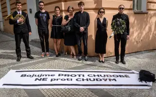 Bezdomovectví zabíjí. Podpořte výstavbu Pomníku lhostejnosti a vydání analýzy