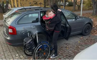 Bezbariérové auto pro Adámka, aby ho maminka mohla bezpečně přepravovat