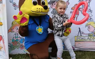 Pomoc pro Adélku a Elišku - Bemer, který jim vrací sílu, ortéza a rehabilitace