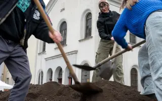 Pomozte nám udržet prostor Synagogy na Palmovce živý