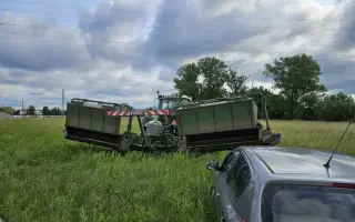 Záchrana srnčat a drobné zvěře před sečením.
