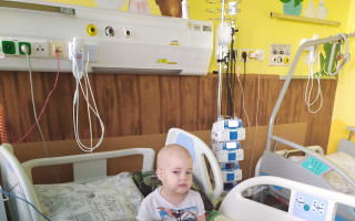 Pomozme Viktorkovi s akutní lymfoblastickou leukémií