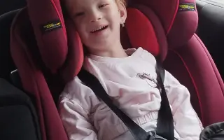 Pomozme malé Natálce se syndromem kočičího křiku