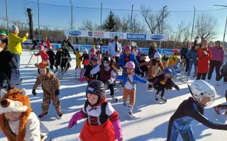 Zimní stadion v Dobříši - umělý povrch, inline hokej, hokejbal, florbal.