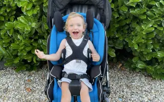 Pomozte Vojtovi jezdit na terapie bezpečně a v pohodlí