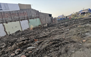 Pomoc rodině Novosadových, kteří při tornádu přišli o střechu nad hlavou - Fotografie po demolici