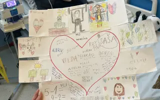 Mari: Kluk, co obehrál smrt, hledá cestu k „NORMÁLNU“