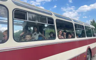 Pomozte zachránit autobus z roku 1977 – srdce našeho dětského tábora
