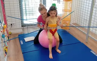 Nové šance pro děti: Logopedie, psychoterapie a neurorehabilitace