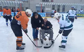 Zimní stadion v Dobříši - umělý povrch, inline hokej, hokejbal, florbal.