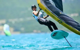 Cesta Juniorského mistra světa na vrchol ve wingfoilingu a Formula Kite