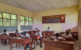 Pomoc škole v Indonésii/Help for the school in Indonesia