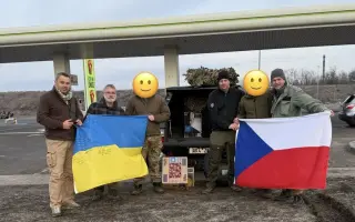 Složili jste se na zákopová kamna a svíčky pro Ukrajinu