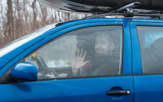 POŠLI AUTA NA UKRAJINU