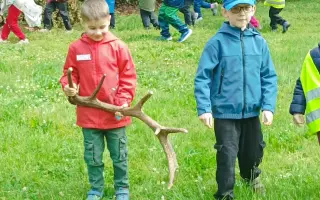 Dětský charakter roste s knihou a lesem