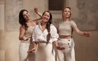 Yellow Sisters slaví 20 let - podpoř nové album Labyrint hlasů