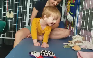 Pomozme malé Natálce se syndromem kočičího křiku