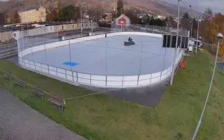 Zimní stadion v Dobříši - umělý povrch, inline hokej, hokejbal, florbal.