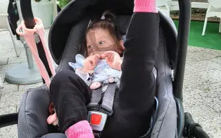 Bezpečná cesta pro Nelinku – pomozte jí dojíždět na pravidelné kontroly