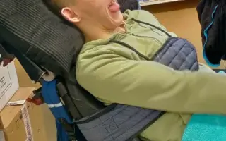 Pomozte nám zvládnout každodenní péči o Lukáše