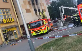 Toxický kouř zničil prodejnu Daroland. Pomozte Lucii začít znovu.