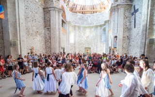 Menteatrál - 10. ročník festivalu divadel s lidmi s mentálním postižením