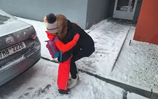 Pomoc pro nepohyblivou mámu Radku s nesnesitelnými bolestmi