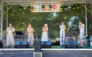 Yellow Sisters slaví 20 let - podpoř nové album Labyrint hlasů