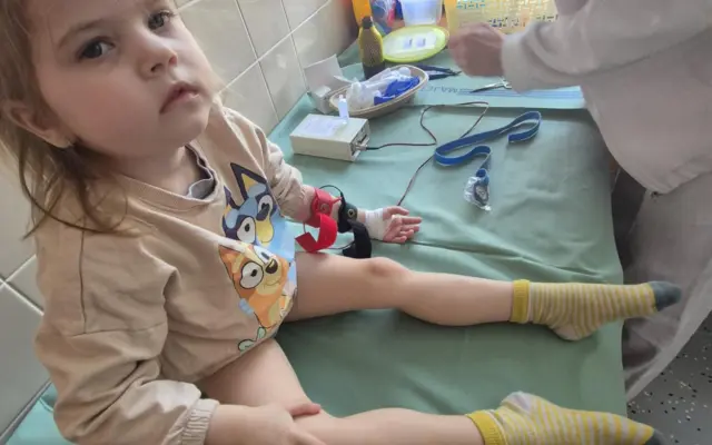 Bezpečný přístav na kolech pro Emičku a Soničku