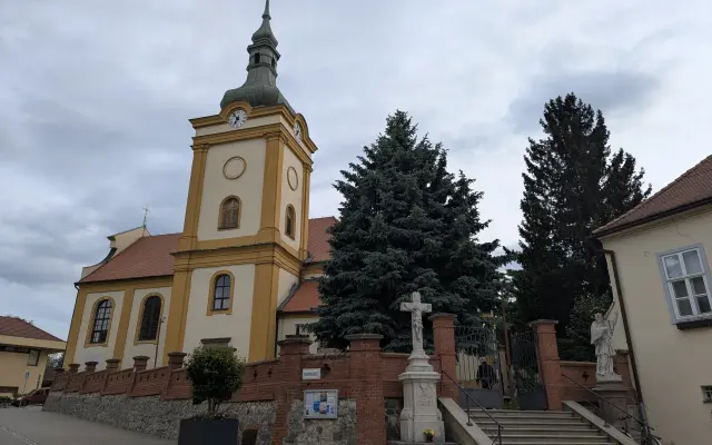 Osvětlení a výmalba pro kostel ve Šlapanicích