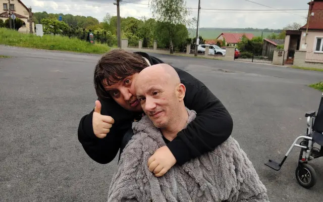 Pomozte Pepčovi vybrat na elektrický terénní vozík