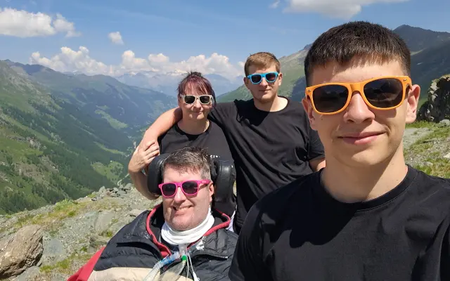 INVALIDNÍ VOZÍK nejen do hor pro Honzu s ALS