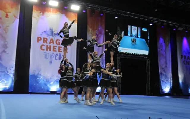 Pomozte nám splnit si sen, který chceme žít - Lady Eagles míří do Ameriky!