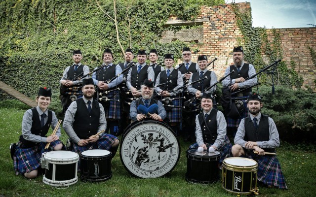 Blue Squadron Pipe Band na mistrovství světa dudáckých kapel ve Skotsku