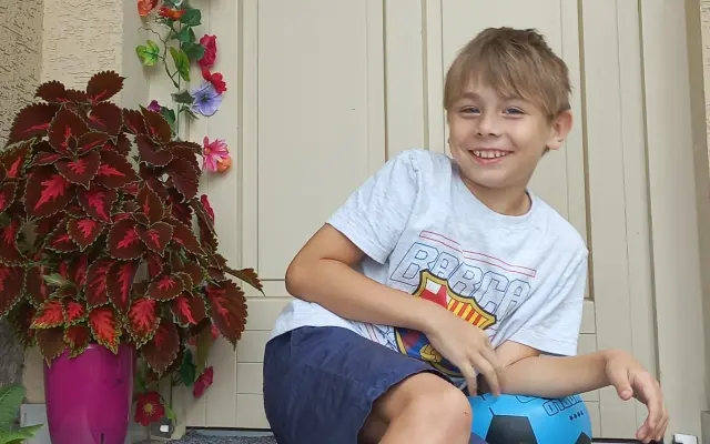 Pomozte Patričkovi s autismem k celkovému rozvoji