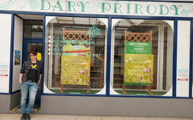 Podpořte bylinkový projekt Azeret Herbs