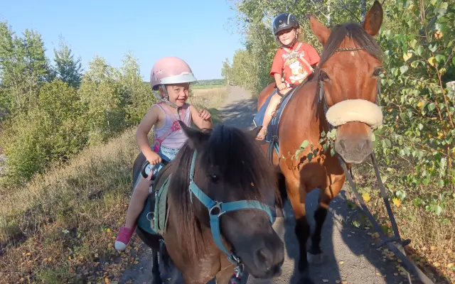 Podpořte Pony ranč Wendy – místo, kde děti rostou se zvířaty